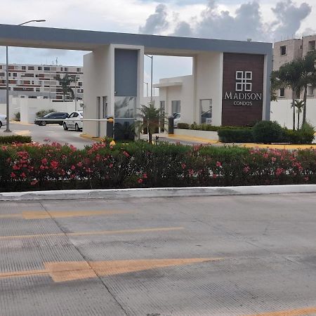 Gorgeous Apartment Hoestel Long Island! Κανκούν Εξωτερικό φωτογραφία
